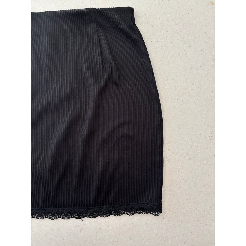 H&M Black Ribbed Mini Skirt Lace Trim Side Slit Stretch Y2K Size S - Picture 9 of 10